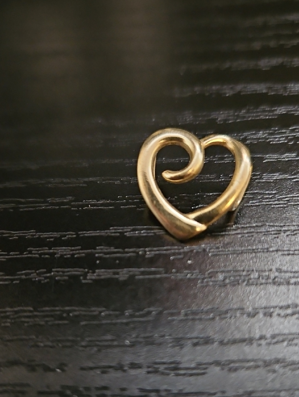 Gold 10k Heart Shaped Pendant Slide Charm - For Necklace. 1.25 Grams